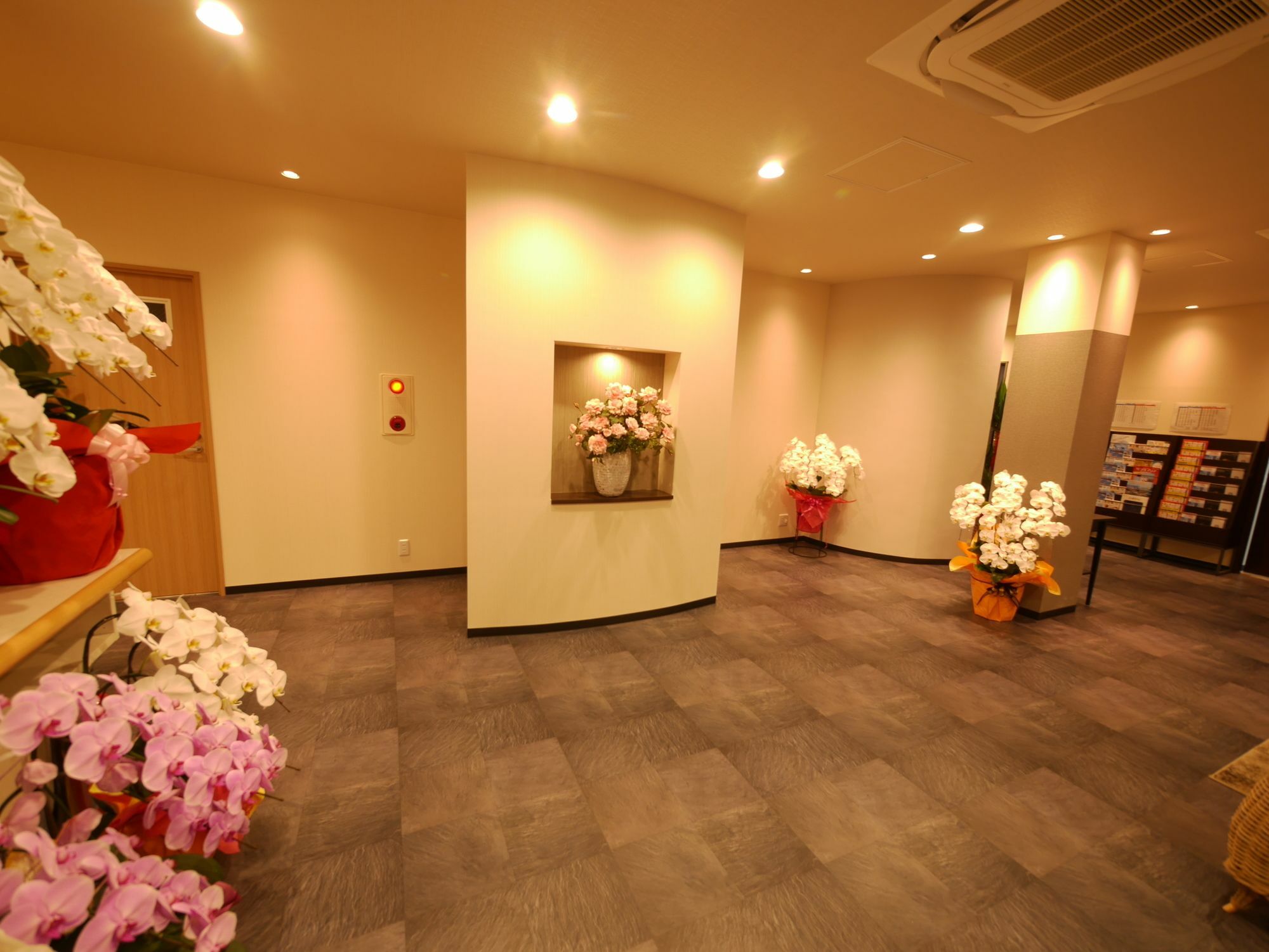 Okini Hotel Namba Osaka Exterior foto